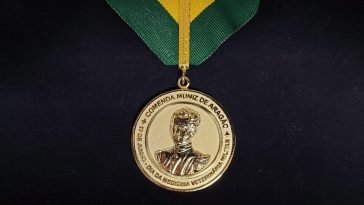 comenda muniz de aragão