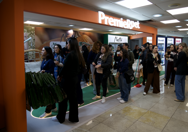 PremieRpet reforça compromisso com a Medicina Felina no Cat Congress 2026
