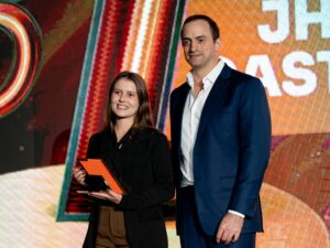 Prêmio de Pesquisa PremieRpet apresenta vencedores e reforça avanço científico na Medicina Veterinária