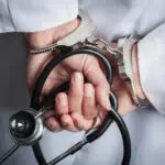 Criminalização do exercício ilegal da Medicina Veterinária é aprovada pelo CCJ