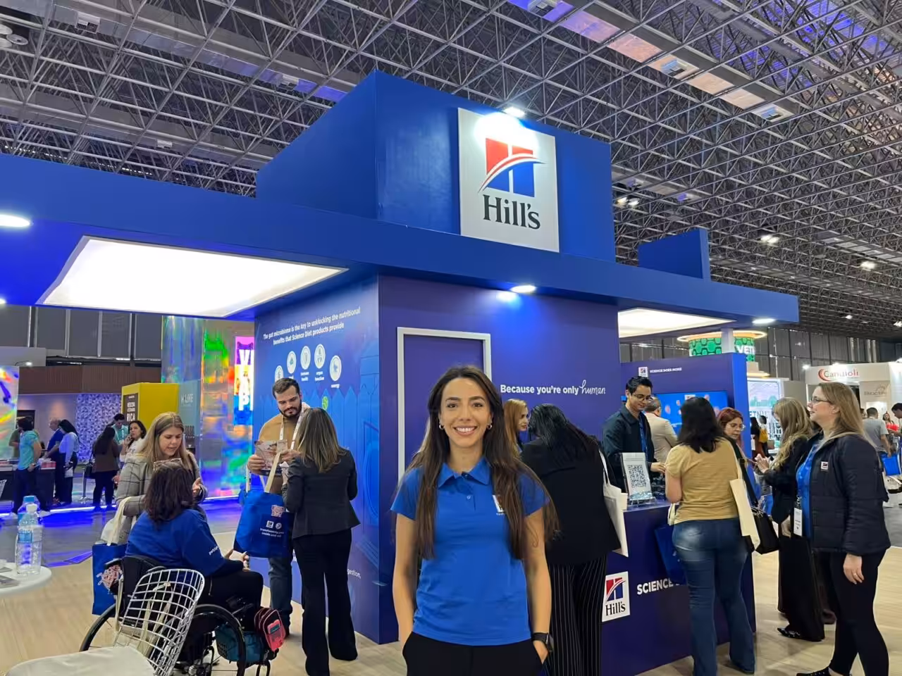 Hill’s promove portfólio de alimentos para o trato gastrointestinal de cães e gatos no WSAVA 2025