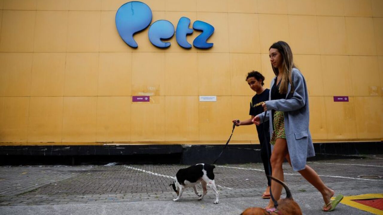 Grupo Petz Cobasi anuncia resgate antecipado de R$ 133 milhões em debêntures
