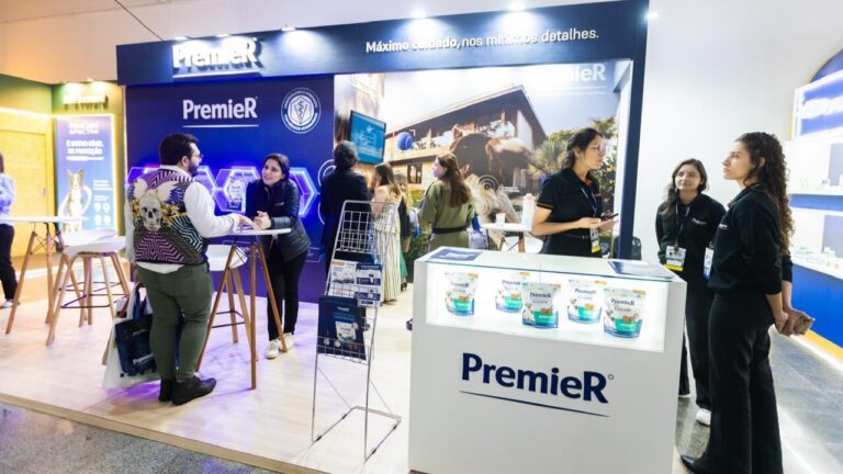 PremieR patrocina o 3º Congresso Brasileiro de Dermatologia Veterinária e apresenta os últimos lançamentos de Nutrição Clínica