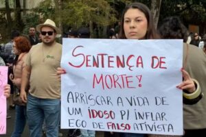 Protesto Sandro