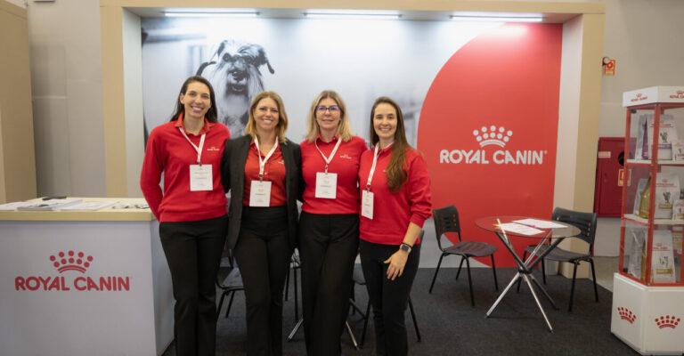 ROYAL CANIN® reforça compromisso com a ciência no CINUV 2026