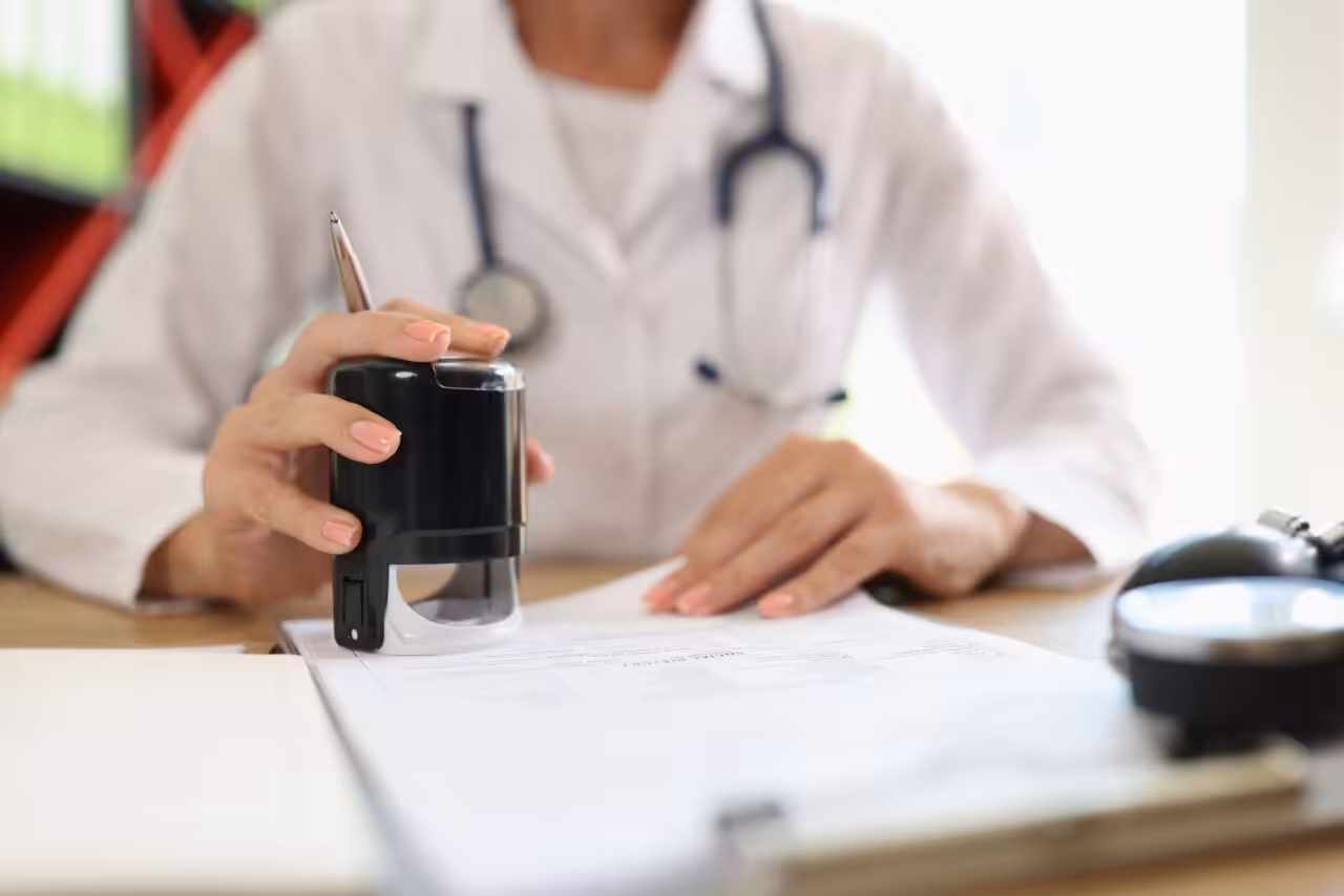 Comissão de Saúde aprova exigência de registro profissional para carimbos e receituários veterinários