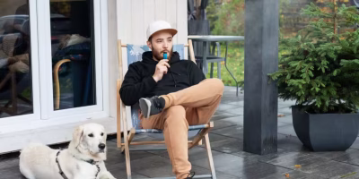 Maioria dos cães expostos a cigarros eletrônicos não apresenta sintomas, aponta estudo