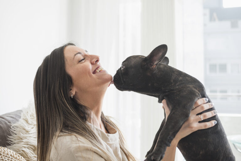 O pet que sente: neurociência, epigenética e comportamento revelam o ser que vive ao seu lado