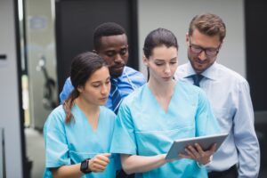 Estratégias práticas para organizar processos ajudam a fortalecer a equipe